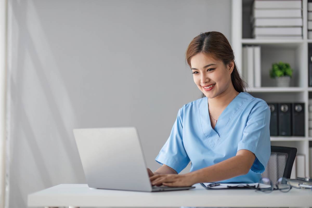 Michigan Nursing License Renewal 3 Steps IntelyCare