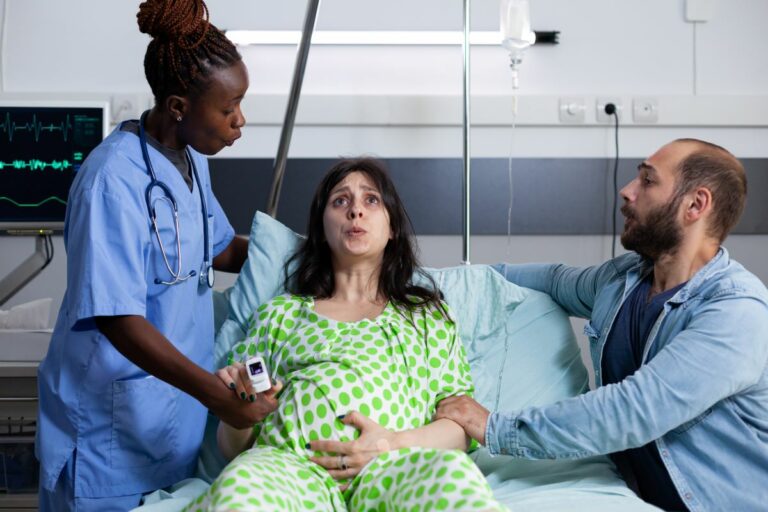 7 Labor And Delivery Nurse Questions To Ask IntelyCare   Labor And Delivery Nurse Interview Questions 768x512 