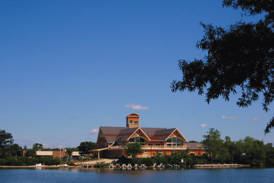 Image of a boathouse on Cooper River in Pennsauken, NJ.