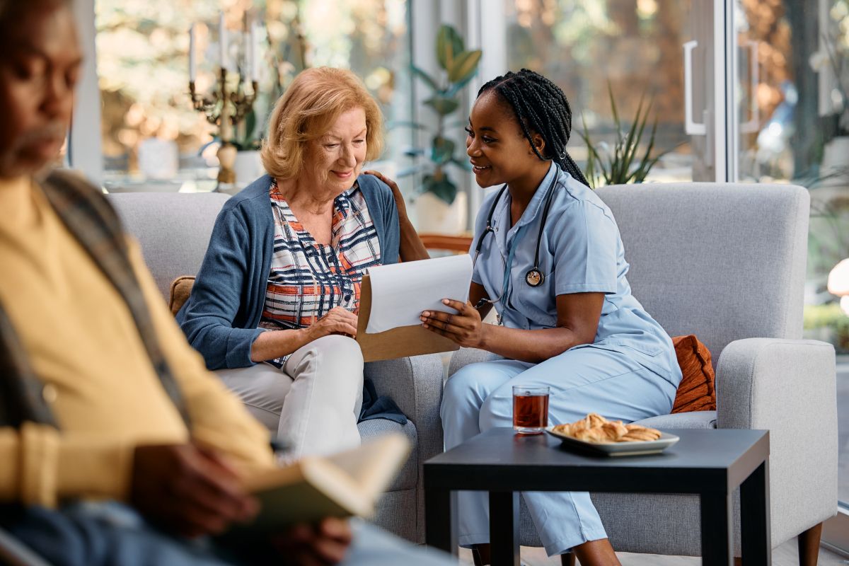 How to Build a Team at a Skilled Nursing Facility: 5 Best Practices